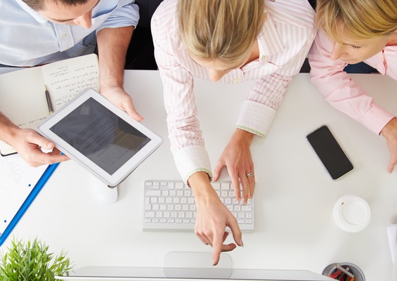 CRM customer, prospect and contact management: